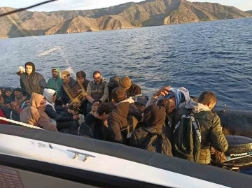 Datça’da 60 düzensiz göçmen yakalandı
