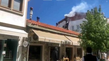 Datça Sahilindeki Restoranda Çıkan Yangın Kontrol Altına Alındı