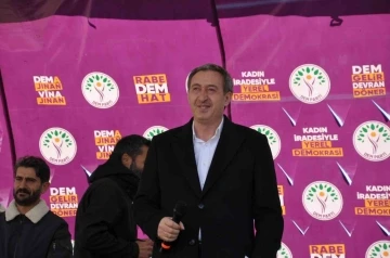 DEM Parti Eş Genel Başkanı Bakırhan, Kars’ta partililere seslendi
