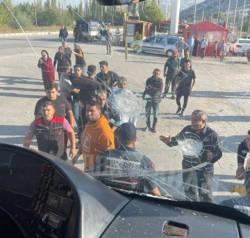 Denizlispor taraftar grubu otobüsüne silahlı saldırı
