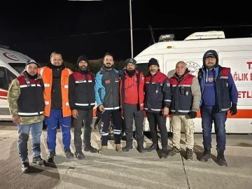 Deprem bölgesinde haberleşme ve koordinasyona İzmir’den destek
