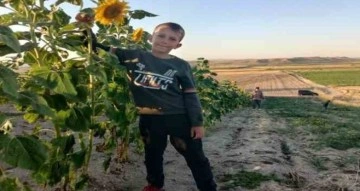 Deprem haberi yazan küçük Eymen, depremde hayatını kaybetti