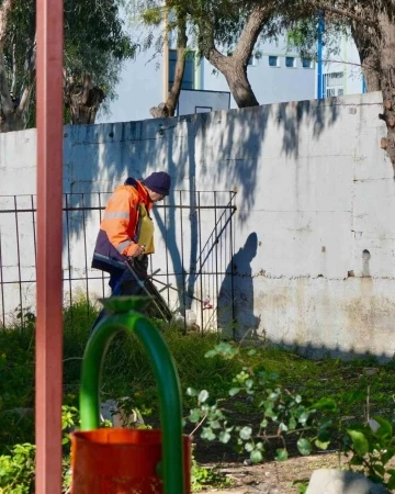 Didim Belediyesi okullarda temizlik çalışmalarını sürdürüyor
