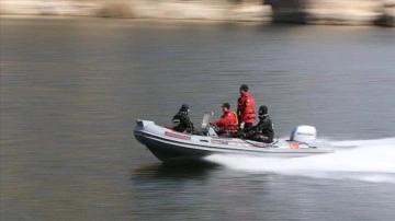 Diyarbakır İl Jandarma Komutanlığı bünyesinde SAK timi yazın boğulma vakalarına karşı hazırlıklı