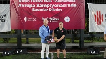 Down Sendromlular Futsal Milli Takımı’nı Başkan Yıldırım Avrupa Şampiyonası’na uğurladı