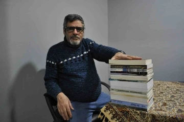 Dünyaca ünlü Türk şairi Şehriyar’ın öğrencisi sanatını Eskişehir’de devam ettiriyor
