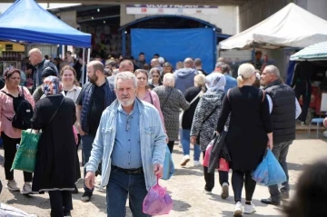 Edirne’de Bulgarların alışveriş mesaisi sürüyor

