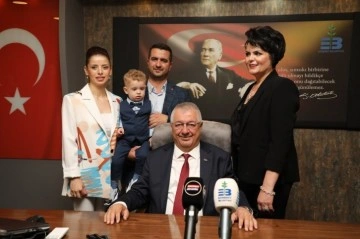 Edremit Belediye Başkanı Mehmet Ertaş Göreve Başladı