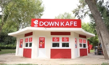 Efeler’de ’Down Kafe’ kapılarını açıyor
