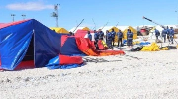 Eksim Holding'in Adıyaman'da inşa ettirdiği çadır kent son aşamada