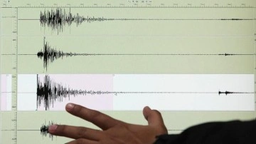 Ekvador'da 5,5 büyüklüğünde deprem