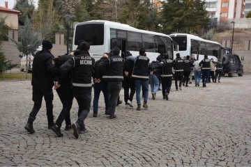 Elazığ’da Kafes 37 operasyonunda 20 şüpheli tutuklandı
