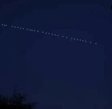 Elon Musk’ın Starlink uyduları Erciş semalarında görüldü
