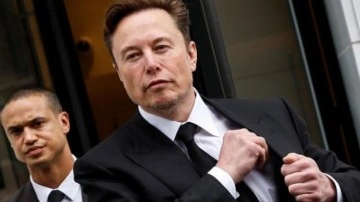 Elon Musk’a pahalıya patladı! 1 günde serveti eridi