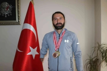 Engelli sporcu azmetti Türkiye 1’incisi oldu
