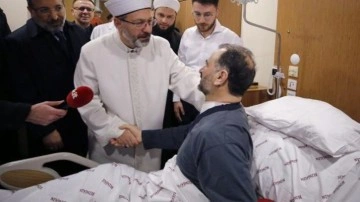 Erbaş, bıçaklı saldırıda yaralanan Fatih Camii imamı Galip Usta'yı ziyaret etti