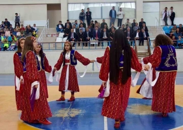 Erciş’te 2. Spor Şenlikleri başladı

