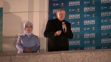 Erdoğan, AK Parti Genel Merkezi'nde Vatandaşlara Hitap Etti