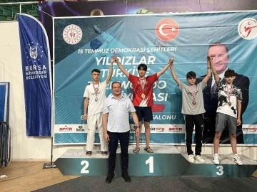 Eren Özkaya, Türkiye üçüncüsü oldu
