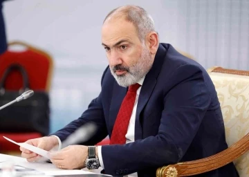 Ermenistan Başbakanı Paşinyan: “Ukrayna konusunda Rusya’nın müttefiki olmadığımızı söyledim”
