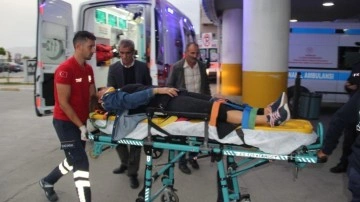 Erzincan’da midibüs devrildi, 21 kişi yaralandı