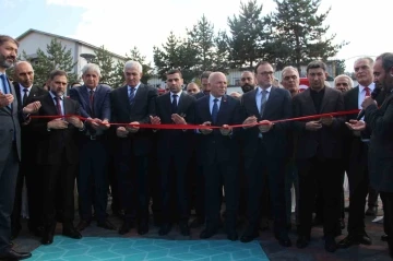 Erzurum’da 1072 Saltuklu Millet Bahçesi’nin açılışı yapıldı
