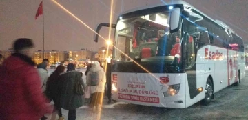 Erzurum Şehir Hastanesi’nde görevli 14 doktor, 26 hemşire ve sağlık çalışanı deprem bölgesine gönderildi
