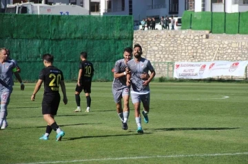 ES Elazığspor’da 2 futbolcu cezalı duruma düştü
