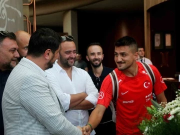 Eskişehirspor yönetiminden A Milli Futbol Takımı’na ziyaret
