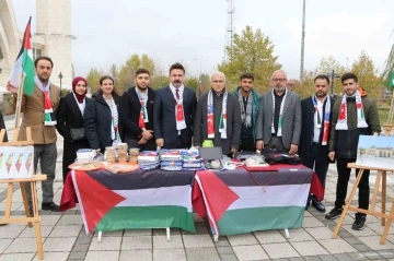 ESOGÜ’den Filistinli öğrencilere destek panayırı
