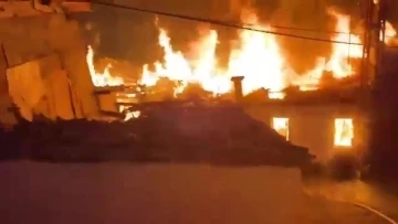 Evi yanan ailenin yaralarını Babadağ Belediyesi saracak
