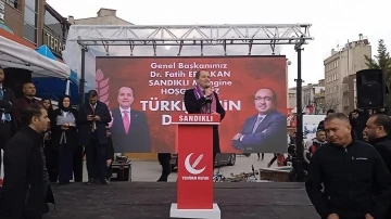 Fatih Erbakan: &quot;Mustafa Çöl Sandıklı’da ustalık dönemiyle devam edecek&quot;
