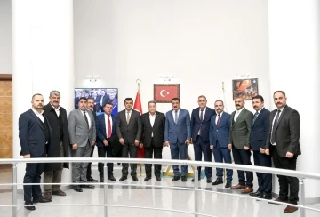 Fendoğlu ve MHP il yönetiminden Gürkan’a ziyaret
