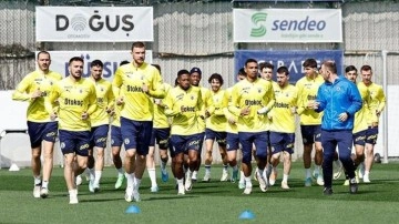 Fenerbahçe'de İrfan Can Kahveci Antrenmana Geri Döndü