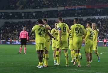 Fenerbahçe, deplasman serisini 14 maça çıkardı
