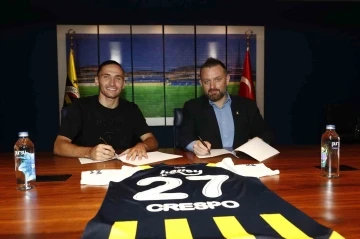 Fenerbahçe, Miguel Crespo’nun sözleşmesini 1 yıl daha uzattı
