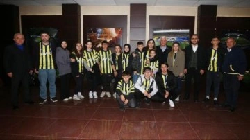 Fenerbahçe, yaralı madencilerin çocuklarını ağırladı