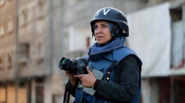 Filistinli Kadın Gazeteciler, Dünya Kadınlar Günü'nde İsrail'in Soykırımını Belgeliyor