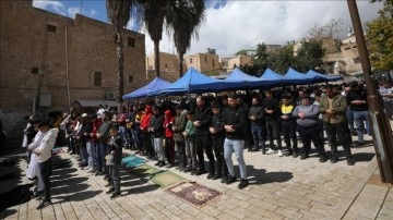 Filistinliler, Ramazan'da Harem-i İbrahim Camisi'ne akın etti