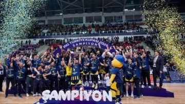Finalde Anadolu Efes'i devirdiler! Türkiye Kupası Fenerbahçe Beko'nun