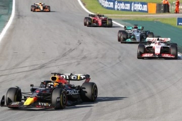 Formula 1'de sıra Avustralya Grand Prix'sinde