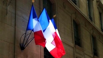 Fransa'dan imam kararı! Macron emir verdi
