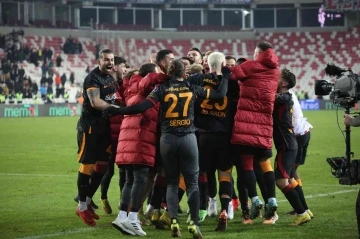 Galatasaray’dan maç sonu büyük sevinç
