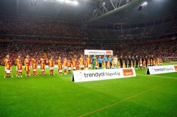 Galatasaray, Hatayspor'u 1-0 Önde Geçiyor