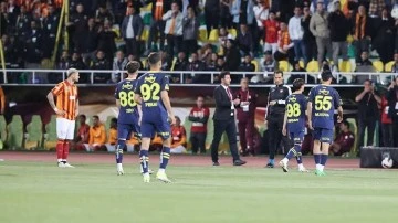  Galatasaray maçında sahadan çekilen Fenerbahçe’yi nasıl bir ceza bekliyor?