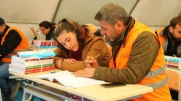 Gaziantep Büyükşehir'den depremzede öğrencilere maddi destek