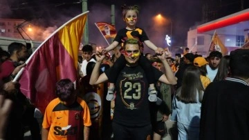 Gaziantep’te Galatasaray’ın şampiyonluk coşkusu zirve yaptı