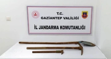 Gaziantep’te kaçak kazı operasyonu: 3 gözaltı