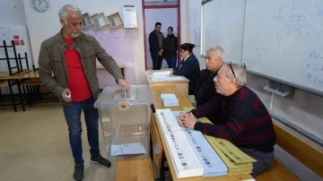Gaziantep’te oy kullanma Devam Edyor