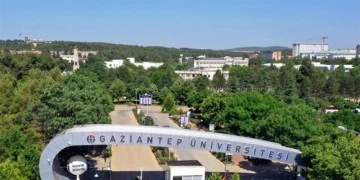 Gaziantep Üniversitesinde öğrencilere 3 çeşit yemek 1 lira